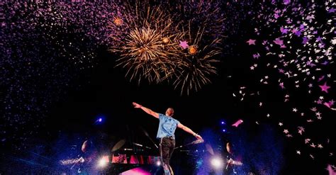 Pembukaan Konser Coldplay Review Konser Coldplay